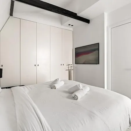 Luxury Golden Triangle Ac Appartamento *