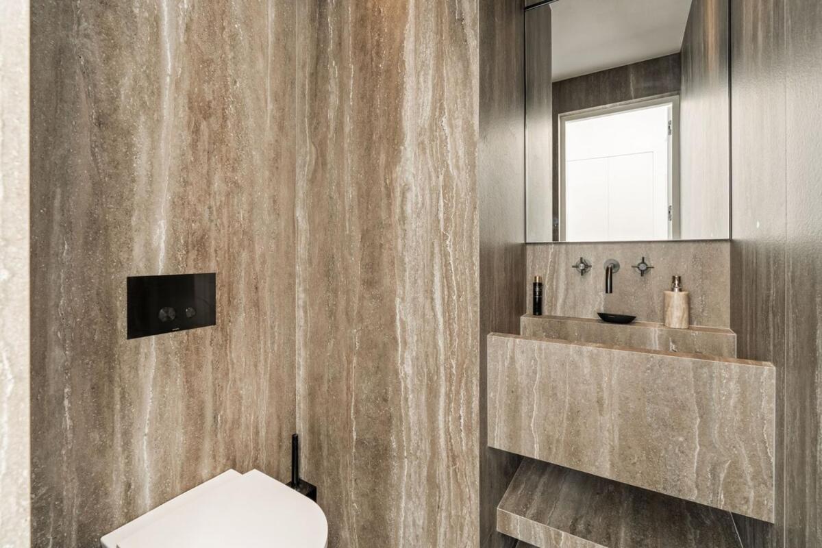 Luxury Golden Triangle Ac